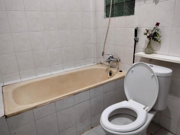 OPY-PELEM 1 : photo 7 de la chambre chambre double deluxe avec baignoire