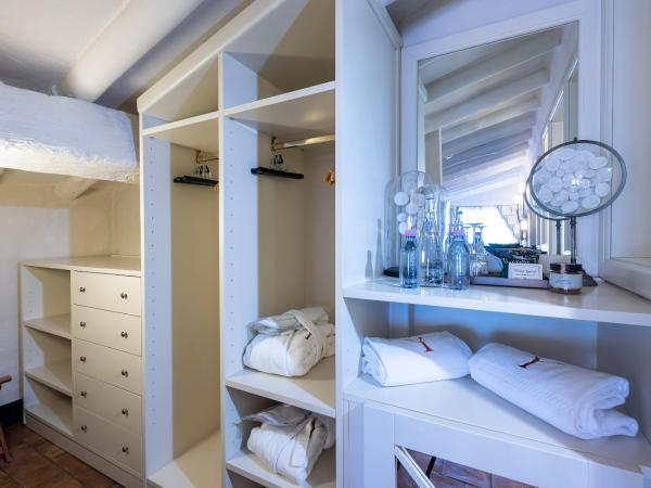 Le Yaca Saint-Tropez : photo 7 de la chambre chambre double avec balcon - vue sur mer
