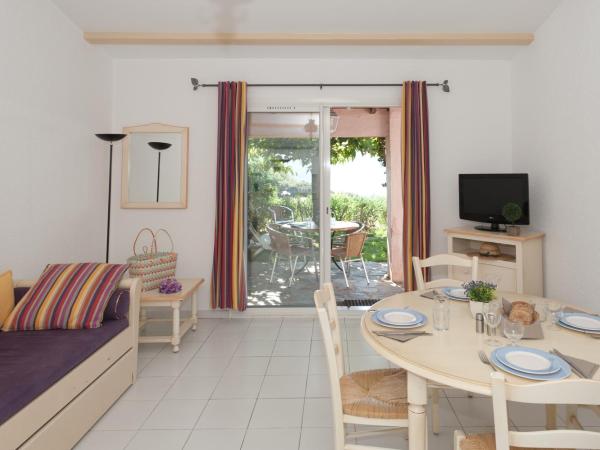 Résidence Marina Di Santa Giulia : photo 2 de la chambre villa classique 2 chambres - vue sur mer