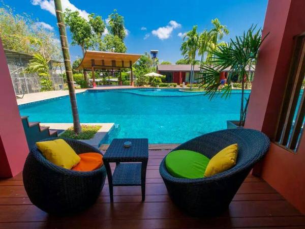 Mai Morn Resort SHA Plus : photo 2 de la chambre chambre double ou lits jumeaux de luxe avec accès piscine