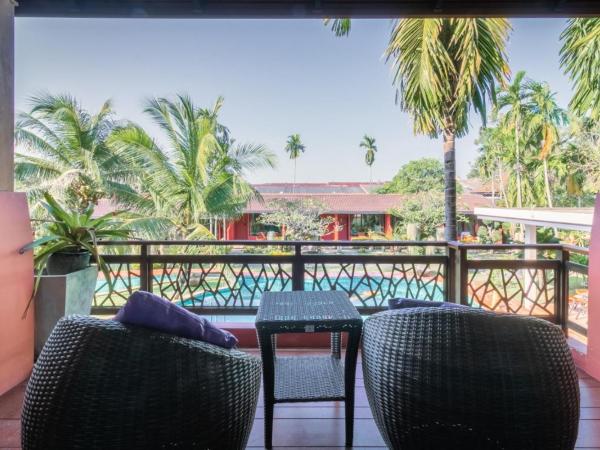 Mai Morn Resort SHA Plus : photo 4 de la chambre chambre lit king-size - vue sur piscine 