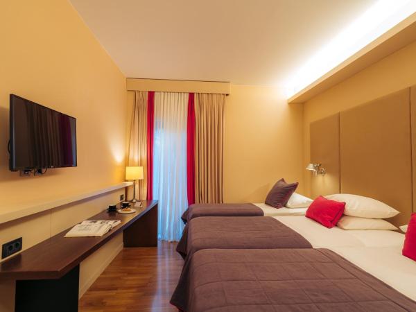 Herodion Hotel : photo 3 de la chambre chambre triple