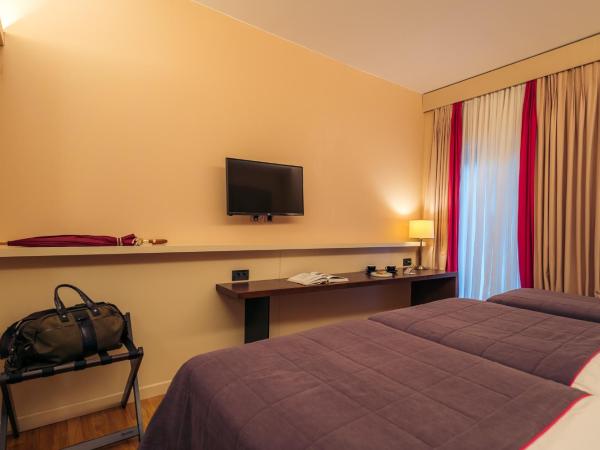 Herodion Hotel : photo 2 de la chambre chambre triple