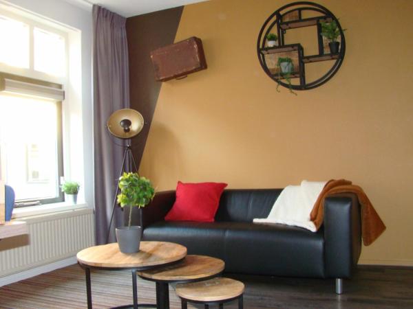 Hotel The Happy Traveler : photo 1 de la chambre chambre double familiale