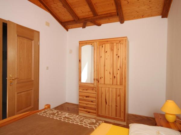 Apartments and rooms with parking space Vodice - 6260 : photo 3 de la chambre appartement 1 chambre avec balcon