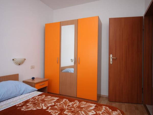 Apartments and rooms with parking space Novalja, Pag - 6341 : photo 4 de la chambre appartement 1 chambre avec terrasse - vue sur mer