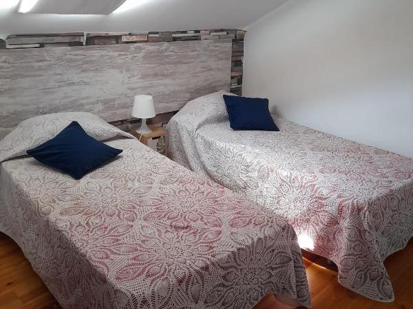 AL Pitões : photo 2 de la chambre chambre quadruple standard