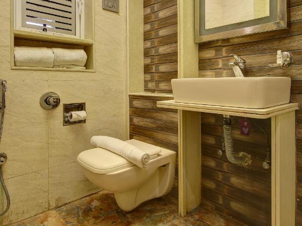 Hotel Mumbai House Juhu, Santacruz West, Mumbai : photo 6 de la chambre chambre lit king-size deluxe