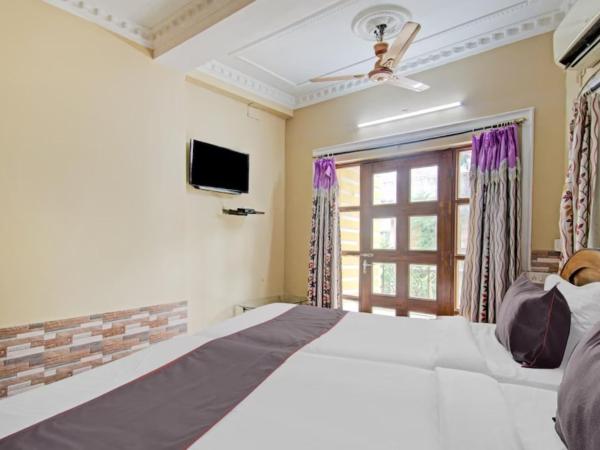 Goroomgo Elite Stay Salt Lake Kolkata Near Metro Station : photo 4 de la chambre chambre double deluxe