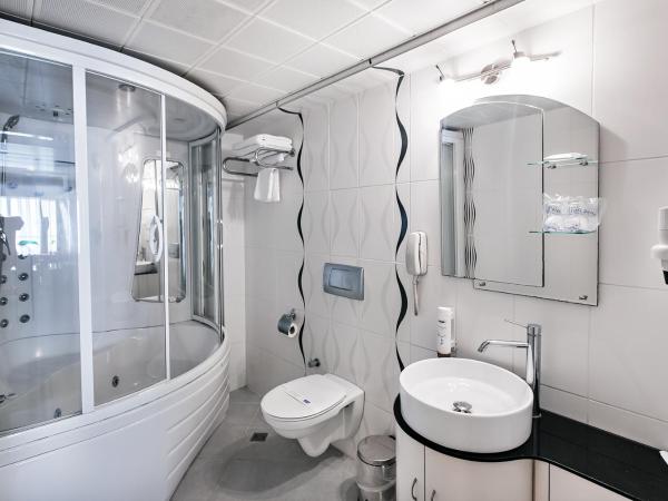 Derici Hotel : photo 6 de la chambre suite (2 enfants) - vue sur mer