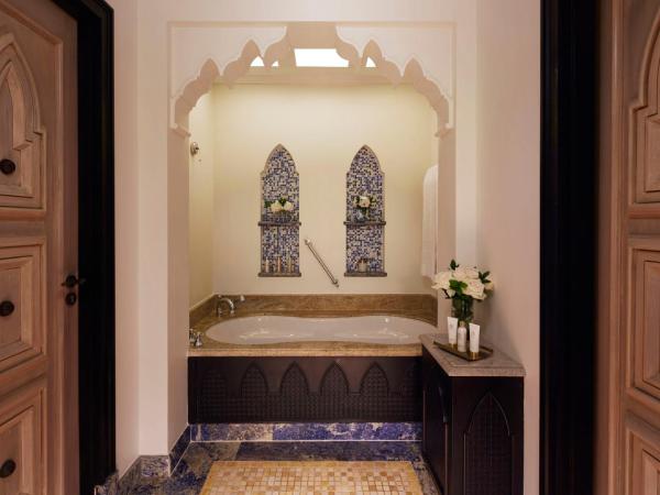 Jumeirah Mina Al Salam Dubai : photo 10 de la chambre suite premier 1 chambre - vue sur océan - transferts aéroport, avantages suite et accès au parc aquatique wild wadi™