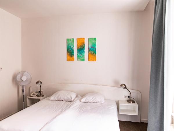 Ambassador City Centre Hotel : photo 9 de la chambre chambre confort plus