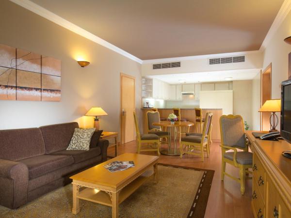 Millennium Plaza Downtown Suites : photo 4 de la chambre suite 2 chambres