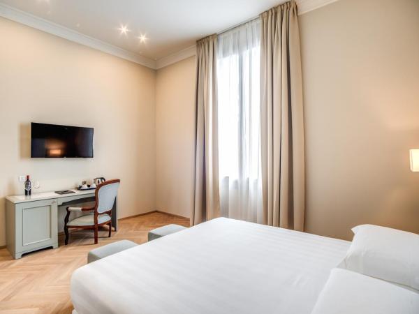 Hotel Ariele : photo 4 de la chambre chambre familiale