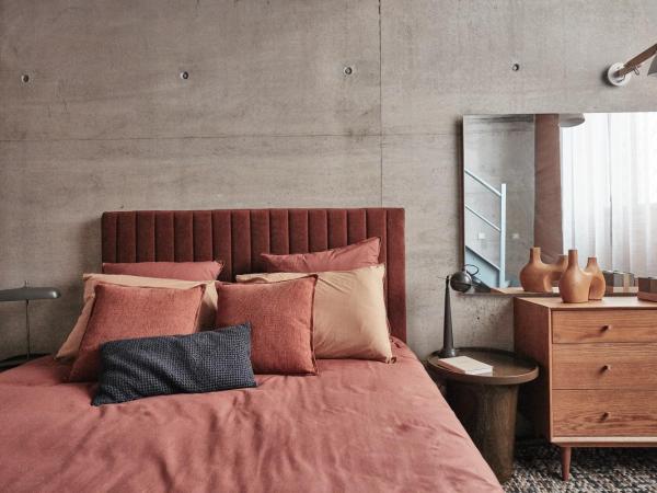 LA PORTE ROUGE RBX : photo 1 de la chambre suite familiale deluxe