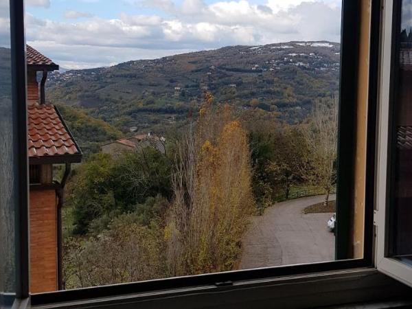 Monstera room Vicino al centro : photo 1 de la chambre chambre double - vue sur montagne