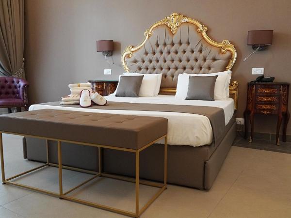 Hotel Art Resort Galleria Umberto : photo 7 de la chambre suite junior