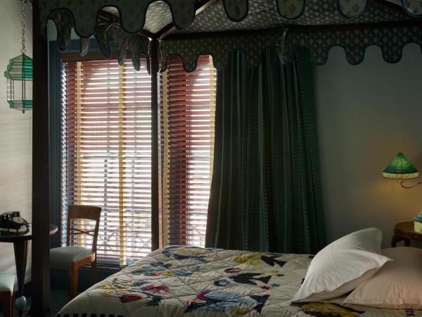 Ulysses, an Ash Hotel : photo 3 de la chambre lit complet