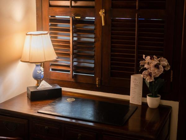 Hotel Penaga : photo 9 de la chambre chambre lit queen-size hutton deluxe avec jacuzzi