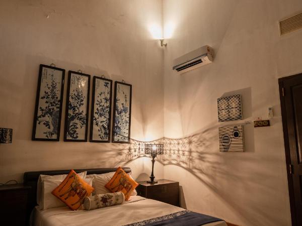 Hotel Penaga : photo 9 de la chambre maison clarke terrace avec jacuzzi extérieur privé