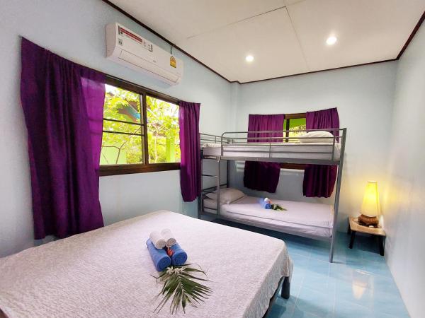 Papaya Cottage Koh Chang : photo 4 de la chambre chambre quadruple confort