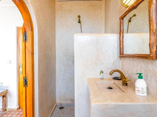 Riad Kafila : photo 8 de la chambre chambre double deluxe n°2 - vue sur mer