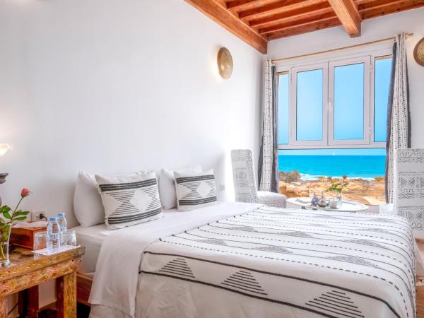 Riad Kafila : photo 2 de la chambre chambre double supérieure n°3 - vue sur mer