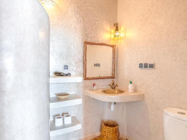 Riad Kafila : photo 7 de la chambre chambre double supérieure n°3 - vue sur mer