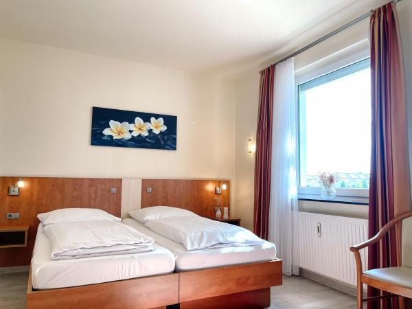 Hotel Falk : photo 1 de la chambre chambre double