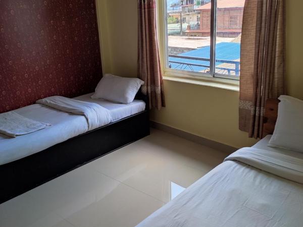 Hotel Green Hill View : photo 6 de la chambre chambre lits jumeaux supérieure