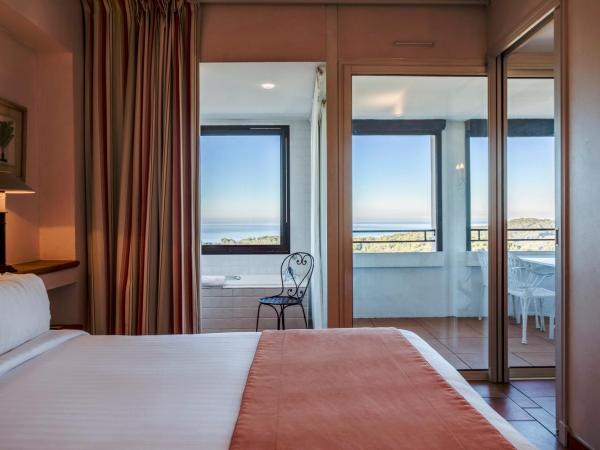 Le Fregate Provence : photo 9 de la chambre appartement 1 chambre - vue sur mer