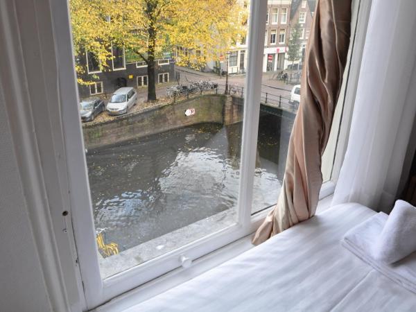 Hotel Amsterdam Inn : photo 6 de la chambre chambre triple dernier Étage