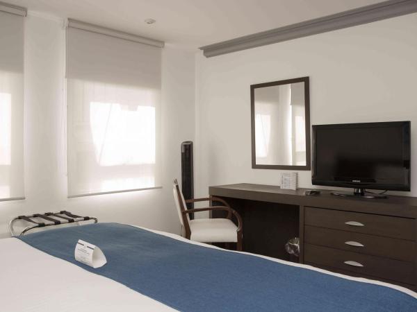 Suites Obelisk : photo 3 de la chambre chambre lit king-size standard