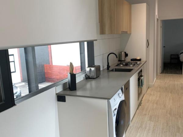 The Osmond Motel & Apartments : photo 2 de la chambre premier two bedroom, two bathroom apartment – no lift - non pet friendly