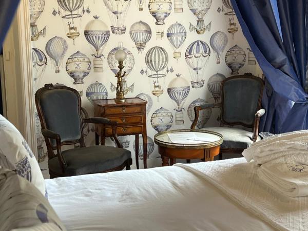 24H LE MANS Château de Lauresse chambres d'hôtes Luxe : photo 7 de la chambre chambre double avec salle de bains privative