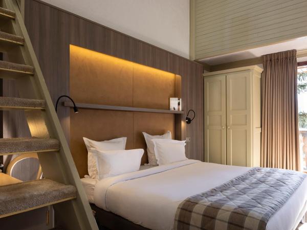 Hôtel Courcheneige : photo 3 de la chambre chambre triple avec balcon