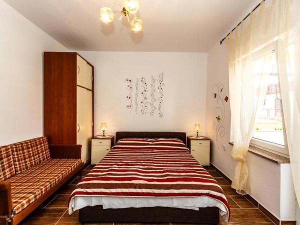 Apartments and rooms with parking space Malinska, Krk - 18193 : photo 2 de la chambre studio