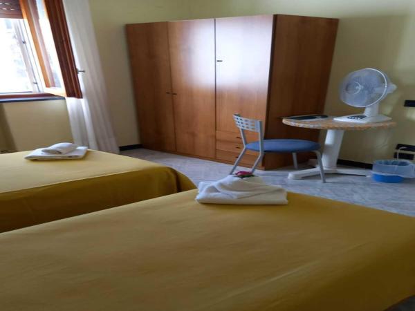 B&B Viale delle Colline : photo 1 de la chambre chambre lits jumeaux