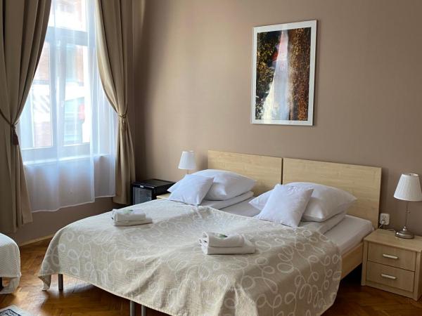 Aparthotel Maria : photo 2 de la chambre chambre triple