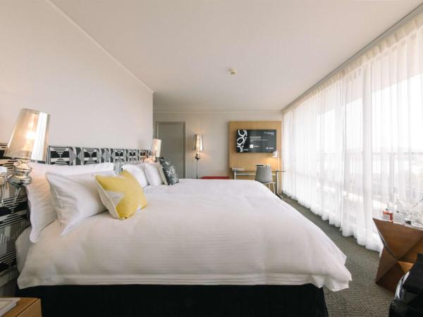 QT Canberra : photo 3 de la chambre chambre lits jumeaux qt