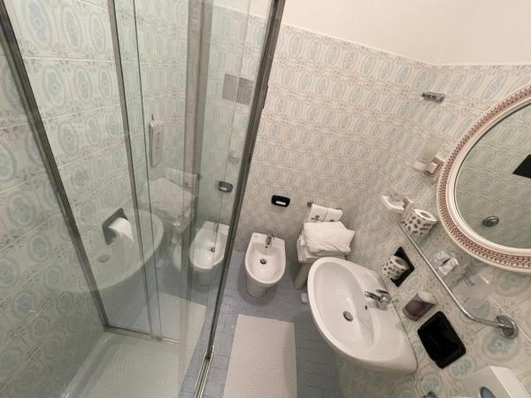 Hotel Universo : photo 7 de la chambre 2 chambres communicantes