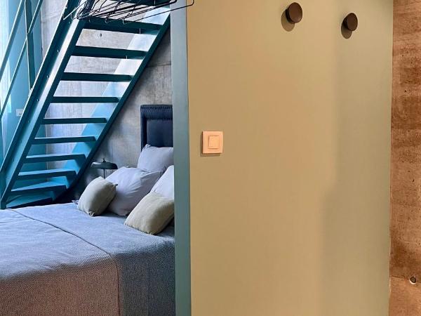 LA PORTE ROUGE RBX : photo 8 de la chambre studio lit king-size deluxe