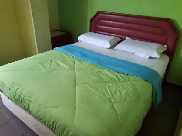 MELAKA HOTEL SENTOSA : photo 2 de la chambre chambre lit queen-size deluxe