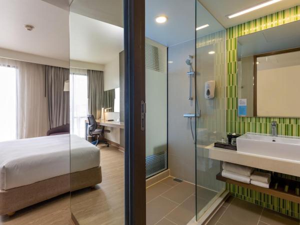 Holiday Inn Express Bangkok Sukhumvit 11, an IHG Hotel : photo 3 de la chambre chambre double ou lits jumeaux standard