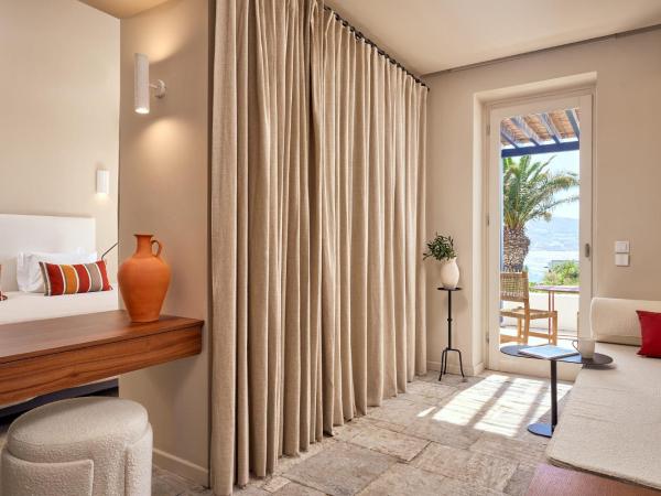 Mykonos Theoxenia, a member of Design Hotels : photo 5 de la chambre suite deluxe - vue sur mer