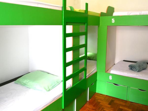 Maraca Hostel : photo 1 de la chambre lit superposé dans dortoir mixte