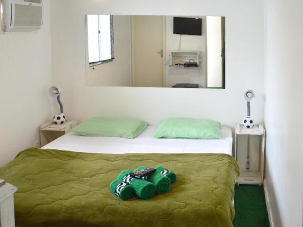 Maraca Hostel : photo 8 de la chambre chambre double avec salle de bains privative