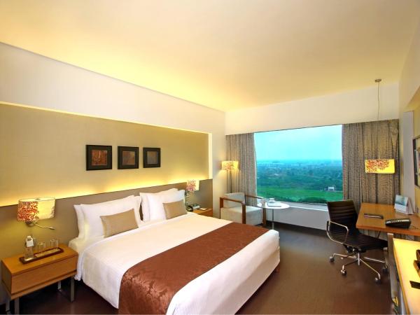 Fortune Select SG Highway, Ahmedabad - Member ITC's Hotel Group : photo 5 de la chambre chambre deluxe double ou lits jumeaux