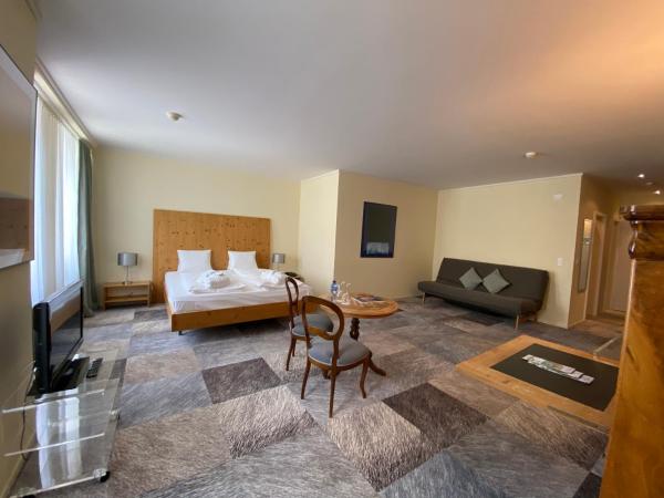 Thermal Hotels & Walliser Alpentherme Leukerbad : photo 3 de la chambre suite supérieure grand bain