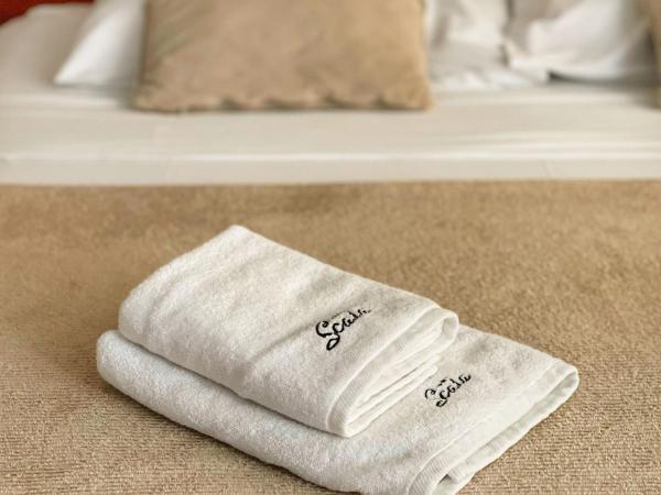 Scala Bed & Breakfast : photo 3 de la chambre chambre familiale avec balcon - vue sur mer